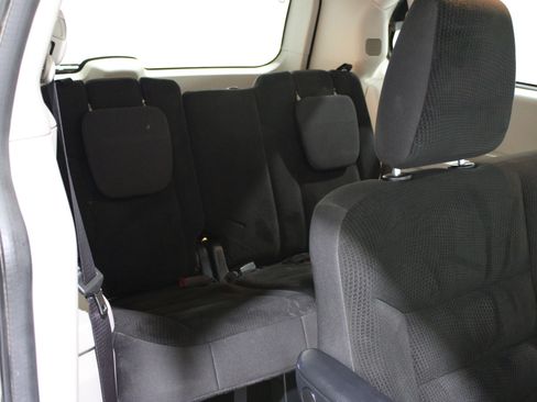 Used 2017 Dodge Grand Caravan SE w/ Power Window Group FWD image 22