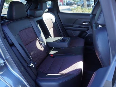 New 2026 Nissan Kicks SR FWD image 9