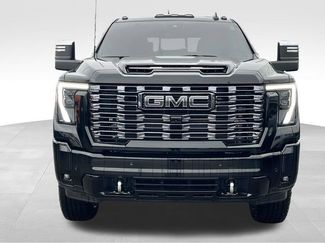 Used 2025 GMC Sierra 2500 Denali Ultimate video 2