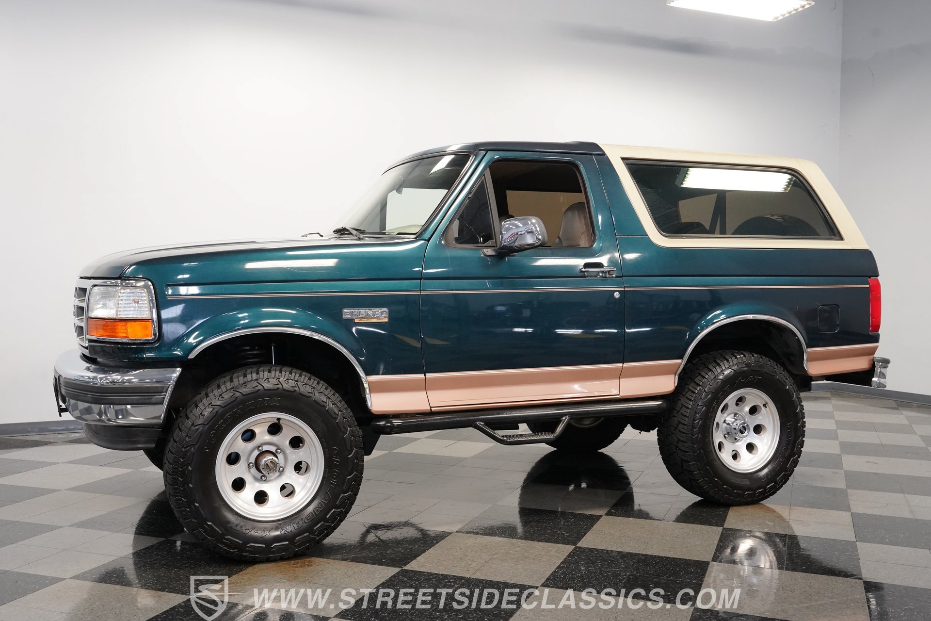 Used 1995 Ford Bronco Eddie Bauer AWD/4WD image 7