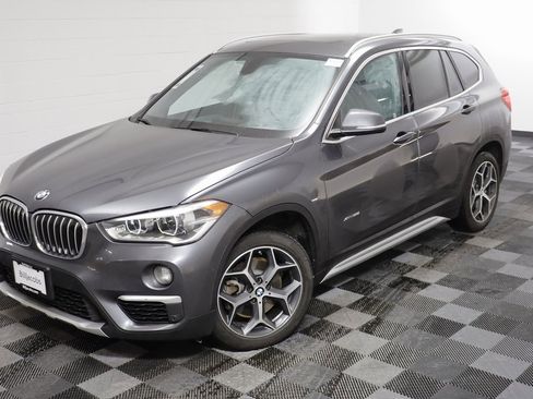 Used 2017 BMW X1 xDrive28i image 2