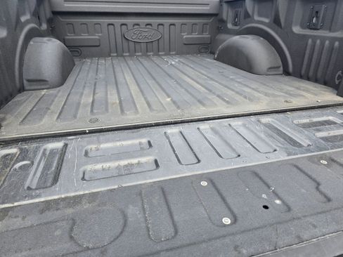 Used 2018 Ford F150 Lariat image 36