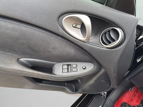 Used 2014 Nissan 370Z Touring w/ Sport Package RWD image 21