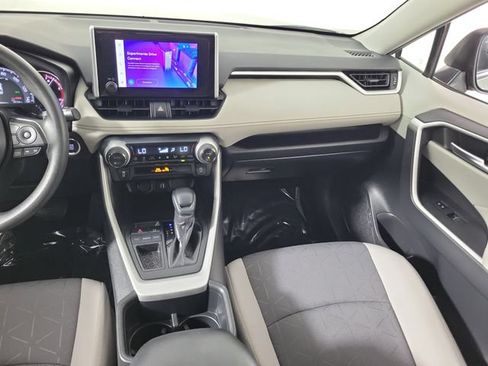Used 2023 Toyota RAV4 XLE FWD image 17
