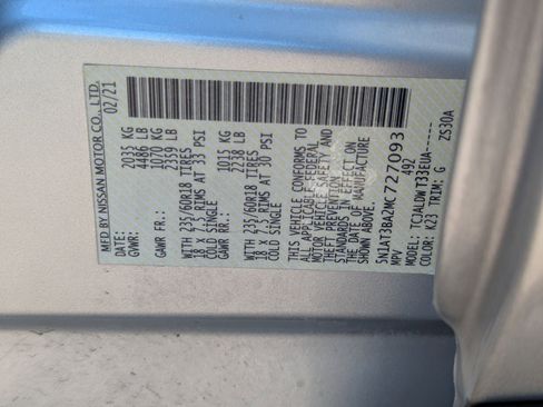 Used 2021 Nissan Rogue SV image 32