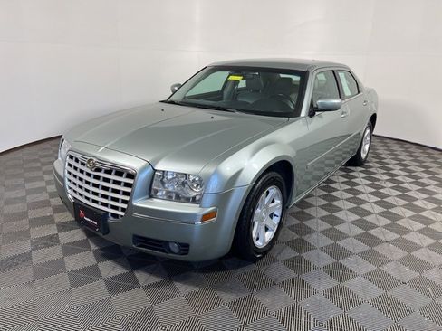 Used 2005 Chrysler 300 Touring w/ Sound Group image 3