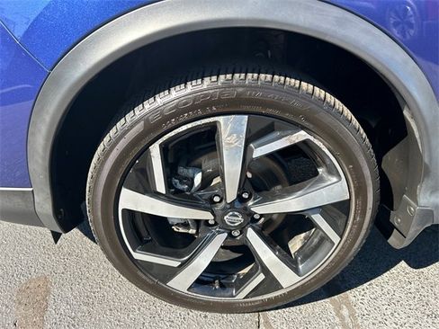 Certified 2022 Nissan Rogue Sport SL w/ Premium Package image 8
