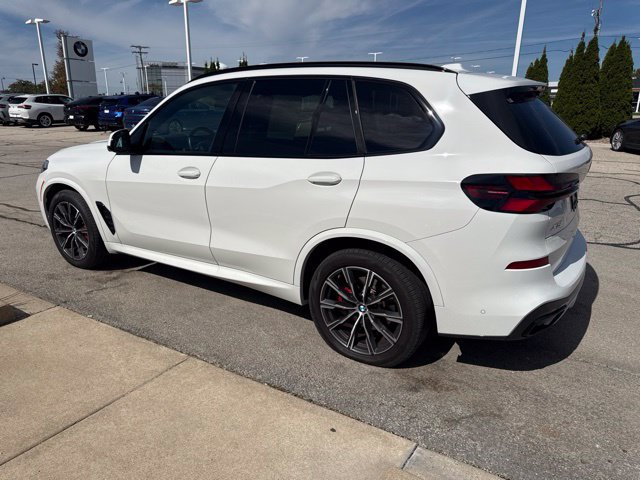 Certified 2024 BMW X5 xDrive40i w/ M Sport Package AWD/4WD image 6
