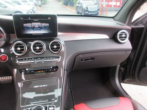 Used 2019 Mercedes-Benz GLC 63 AMG 4MATIC image 45