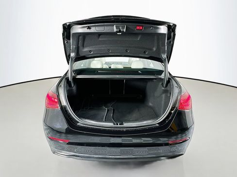Used 2022 Mercedes-Benz C 300 Sedan image 26