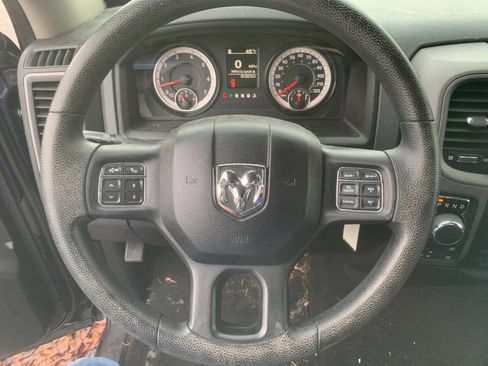 Used 2016 RAM 1500 Express image 12