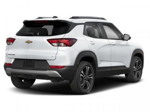New 2026 Chevrolet TrailBlazer LT w/ LT Cold Weather Package AWD/4WD image 2