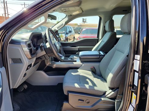 Used 2025 Ford F150 XLT w/ Equipment Group 301A Standard AWD/4WD image 16