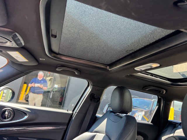 Used 2019 MINI Cooper Clubman S w/ Premium Package AWD/4WD image 7