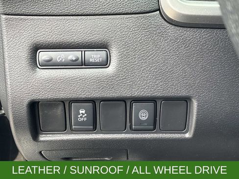 Used 2020 Nissan Murano SV w/ Premium Package image 25