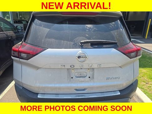 Used 2021 Nissan Rogue SV AWD/4WD image 13