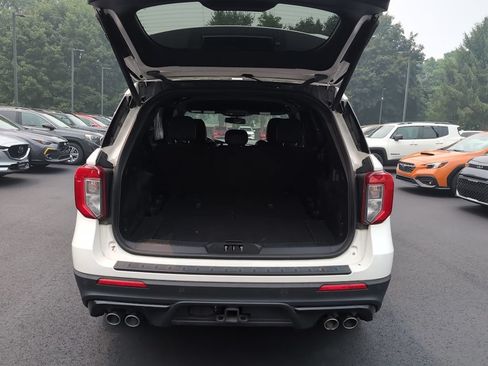 Used 2022 Ford Explorer ST AWD/4WD image 10