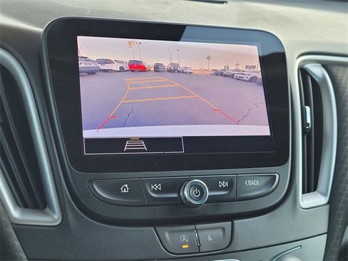 Used 2023 Chevrolet Malibu LT image 10