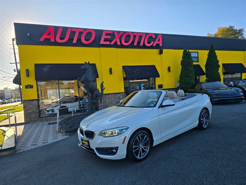 Used 2018 BMW 230i Convertible RWD image 1