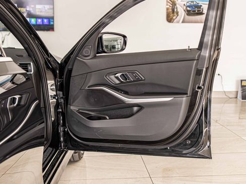 Used 2024 BMW 330i xDrive 330i xDrive w/ Premium Package image 42