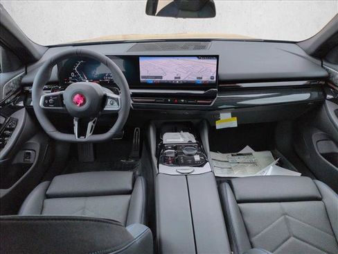New 2026 BMW 530i RWD image 14