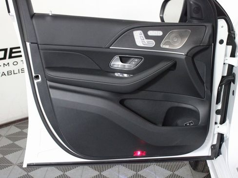 Certified 2025 Mercedes-Benz GLE 53 AMG 4MATIC Coupe image 11