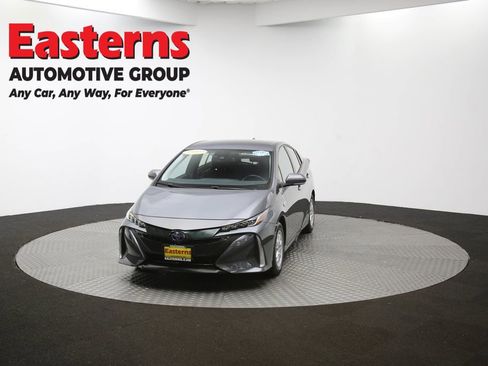 Used 2021 Toyota Prius Prime LE FWD image 52
