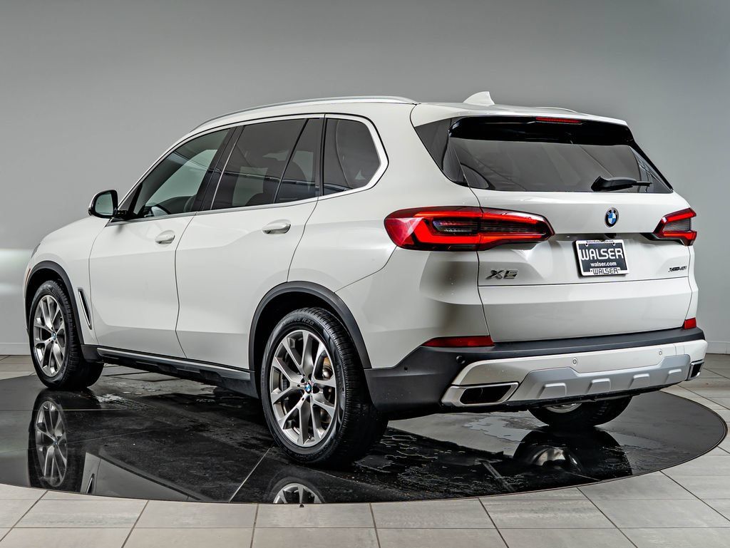 Used 2021 BMW X5 xDrive40i w/ Convenience Package AWD/4WD image 7