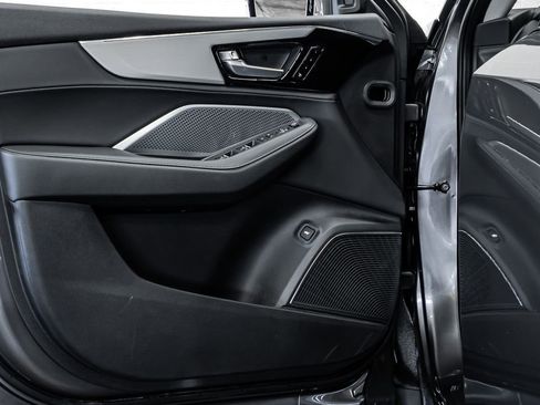 New 2026 Acura MDX FWD image 17