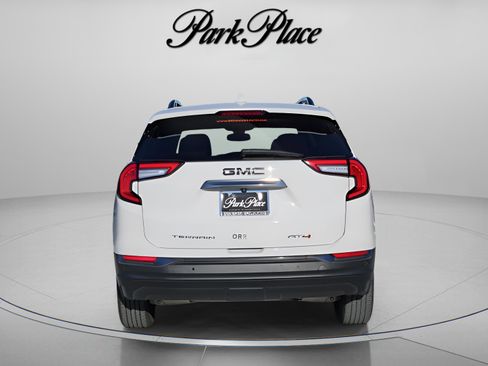 Used 2022 GMC Terrain AT4 w/ Infotainment Package II image 4