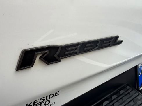 Used 2019 RAM 1500 Rebel image 17