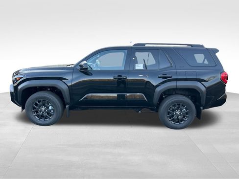 New 2026 Toyota 4Runner SR5 image 2