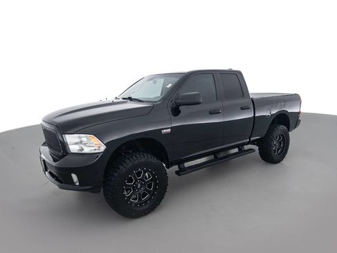 Used 2017 RAM 1500 Express w/ Express Value Package image 9
