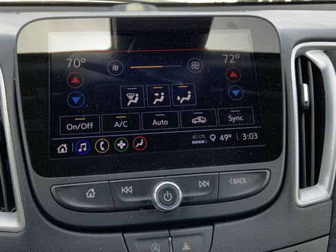 Used 2024 Chevrolet Malibu LT image 41