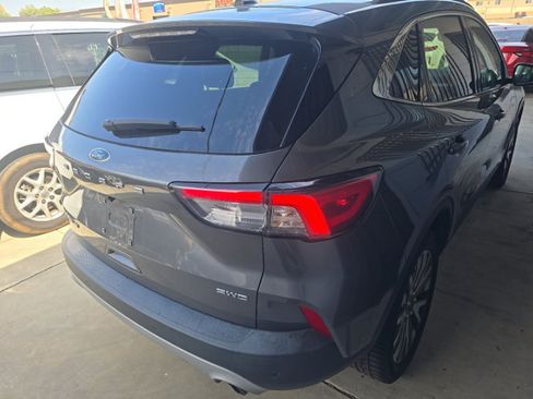 Used 2021 Ford Escape Titanium AWD/4WD image 2