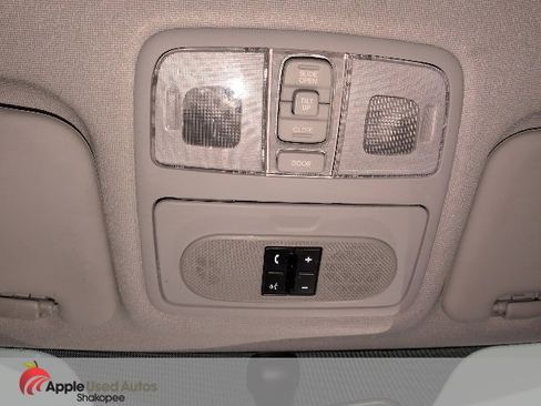 Used 2012 Hyundai Elantra SE image 19