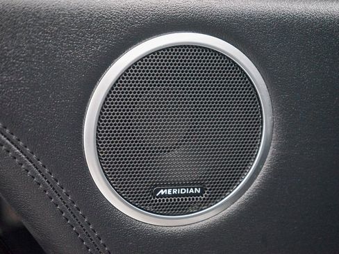 Used 2019 Land Rover Range Rover Supercharged image 32