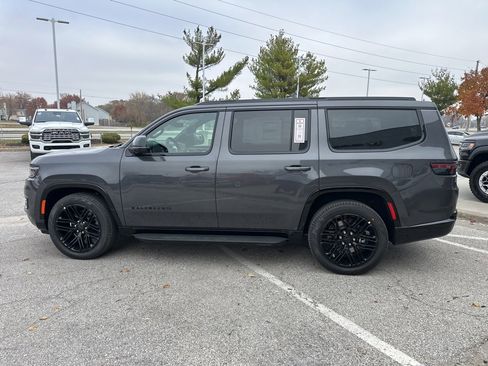 New 2025 Jeep Wagoneer Series II w/ Convenience Group I image 19