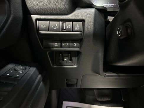 Used 2025 Toyota Land Cruiser w/ Premium Package AWD/4WD image 17