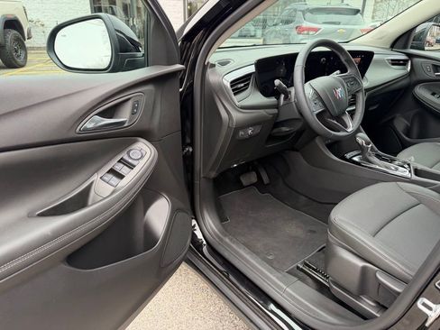 Used 2025 Buick Encore GX Preferred image 15