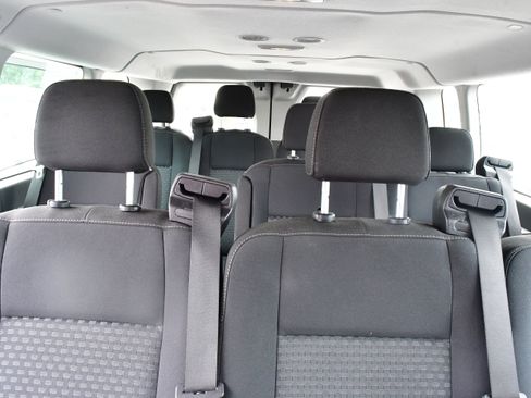 Used 2023 Ford Transit 350 XLT RWD image 13