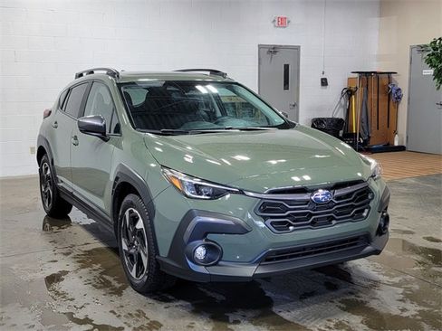 Certified 2024 Subaru Crosstrek 2.5i Limited w/ Crosstrek Mirror Package image 4