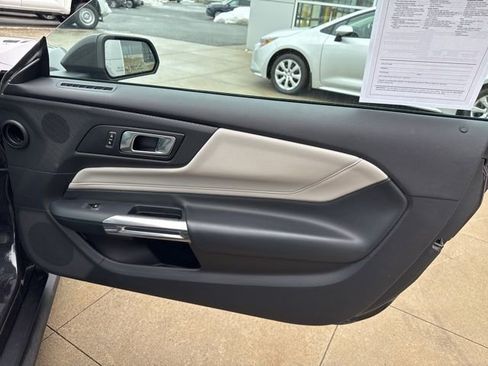 Used 2024 Ford Mustang Premium image 27