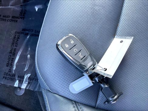 Certified 2021 Chevrolet Traverse Premier w/ LPO, Floor Liner Package image 10