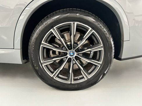 Certified 2024 BMW X5 xDrive50e w/ M Sport Package image 30