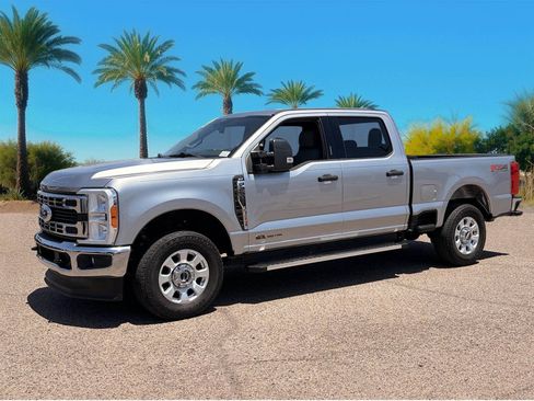 Certified 2023 Ford F250 XLT w/ FX4 Off-Road Package AWD/4WD image 30