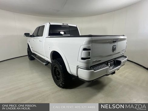 Used 2022 RAM 2500 Laramie w/ Body Color Bumper Group AWD/4WD image 8