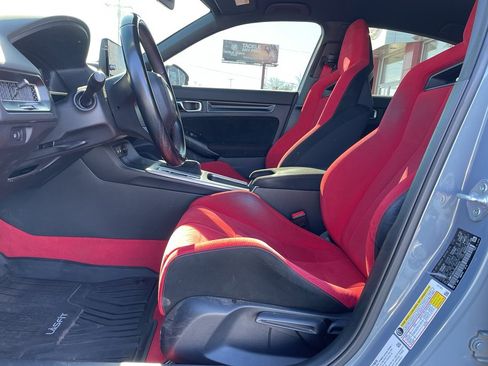 Used 2023 Honda Civic Type R image 11