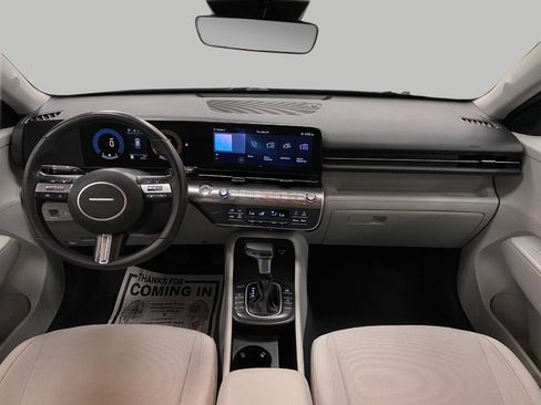 Certified 2025 Hyundai Kona SEL AWD/4WD image 20