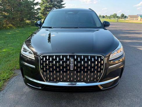 Used 2025 Lincoln Corsair Grand Touring AWD/4WD image 5